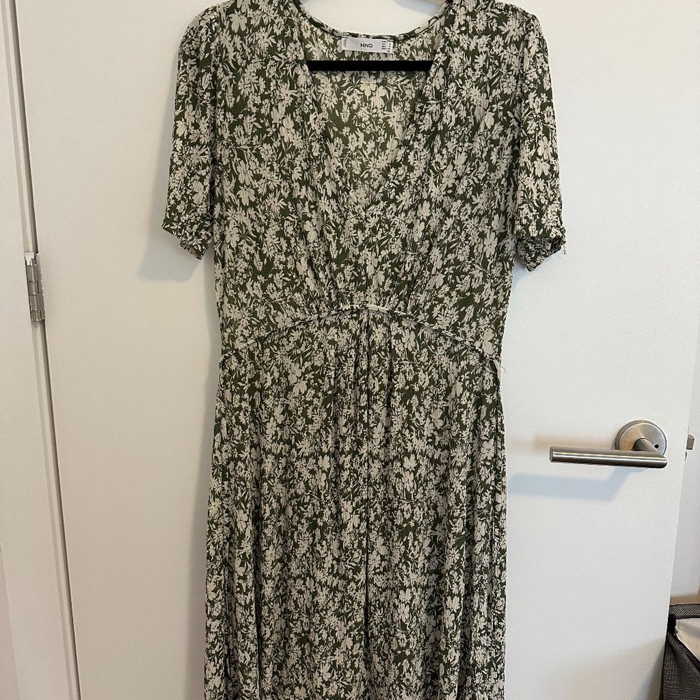 Mango green floral dress - Size 8